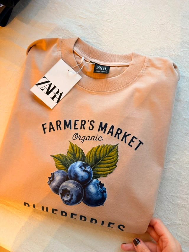 "Farmer's Market" Arena