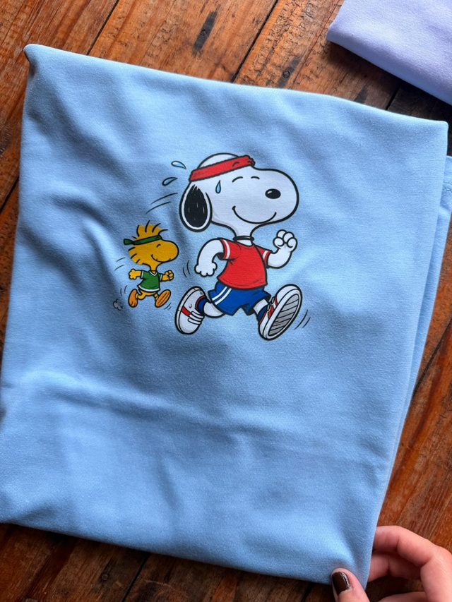 Snoopy Jogging