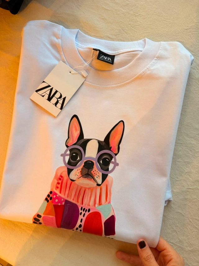 Perro con Lentes" Zara - Blanca