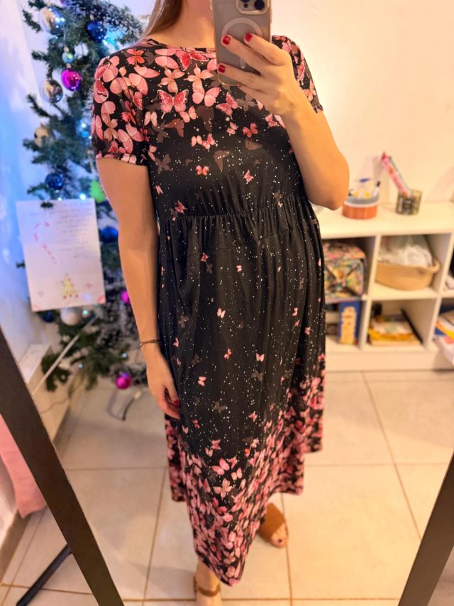 Vestido negro de mariposas — foto 2